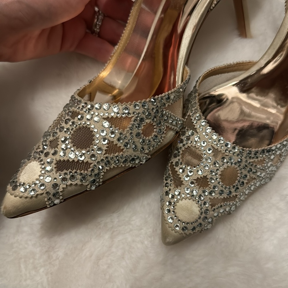 Badgley Mischka heals. Size 8. Perfect condition! - Picture 4 of 4
